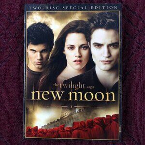 The Twilight Saga New Moon 2 Disc Special Edition DVD w/Slipcover New